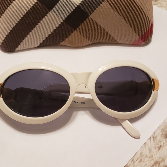 BURBERRY GLASSES❤️❤️❤️SOLD - Picture 2 of 8